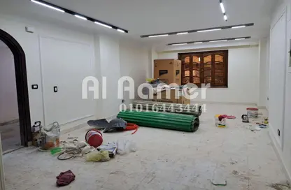 Apartment - 3 Bedrooms - 3 Bathrooms for rent in El Laselky - New Maadi - Hay El Maadi - Cairo Apartment - 3 Bedrooms - 3 Bathrooms for rent in El Laselky - New Maadi - Hay El Maadi - Cairo