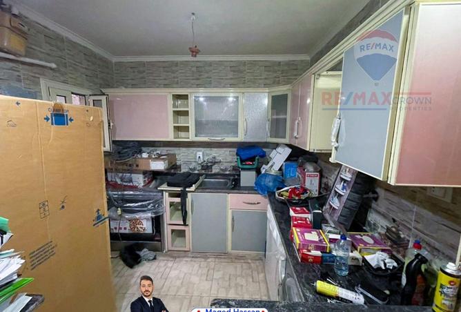 8376595 - Property Image 2