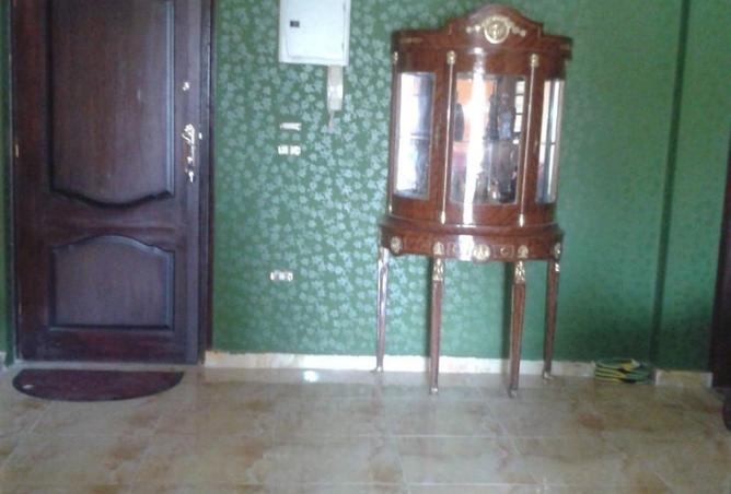 8233919 - Property Image 2