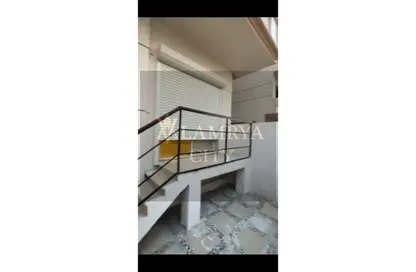 Apartment - 3 Bedrooms - 2 Bathrooms for sale in 8th Area - Shorouk City - Cairo