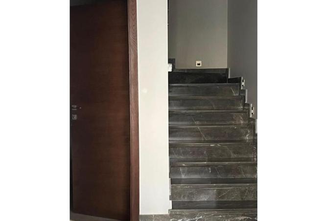 8256588 - Property Image 2