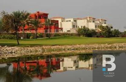 تاون هاوس - 4 غرف نوم - 4 حمامات للبيع في جولف فيوز - طريق مصر اسكندرية الصحراوي - مدينة 6 أكتوبر - الجيزة
