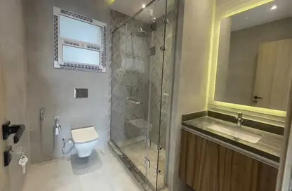 Apartment - 2 Bedrooms - 3 Bathrooms for sale in October Plaza - 6 October Compounds - 6 October City - Giza