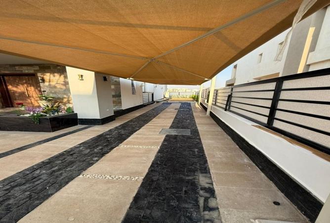 8108565 - Property Image 2
