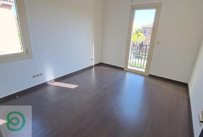 8178949 - Property Image 3