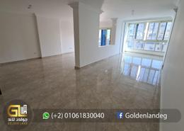 Apartment - 3 bedrooms - 3 bathrooms for للايجار in Ahmed Allam St. - Sporting - Hay Sharq - Alexandria