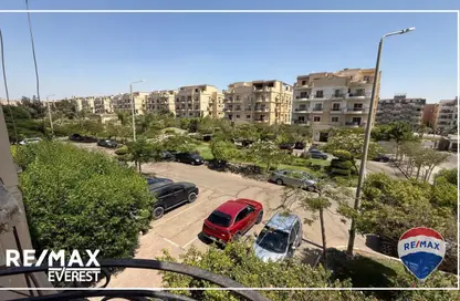 شقة - 3 غرف نوم - 2 حمامات للايجار في 6 ويست - بيفرلي هيلز - كمبوندات الشيخ زايد - الشيخ زايد - الجيزة