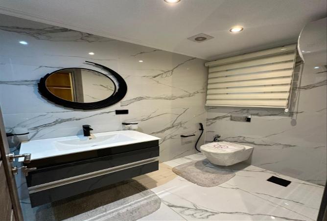 8240462 - Property Image 3