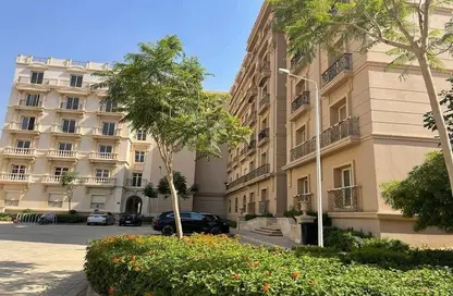 Apartment - 2 Bedrooms - 2 Bathrooms for sale in Hyde Park - 5th Settlement Compounds - The 5th Settlement - New Cairo City - Cairo