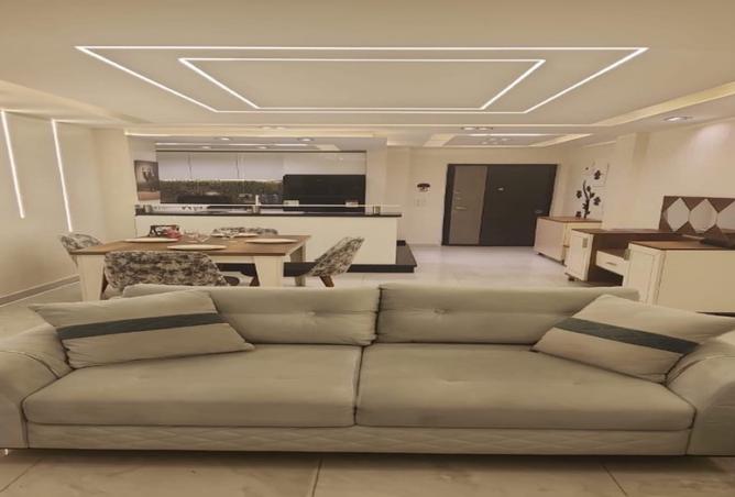 8346258 - Property Main Image