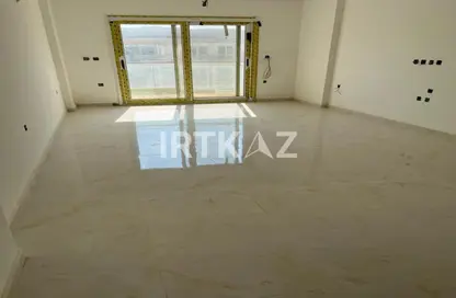 Apartment - 3 Bedrooms - 2 Bathrooms for sale in Mountain View iCity - 5th Settlement Compounds - The 5th Settlement - New Cairo City - Cairo