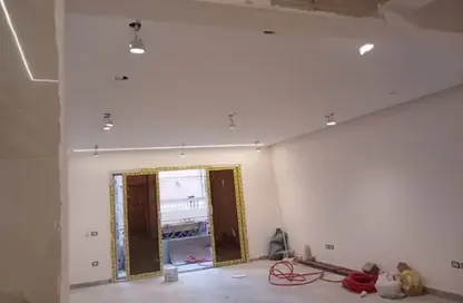 Apartment - 3 Bedrooms - 2 Bathrooms for sale in South Lotus - El Lotus - New Cairo City - Cairo