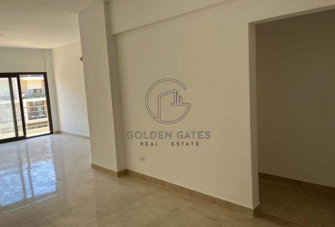 8464831 - Property Image 2