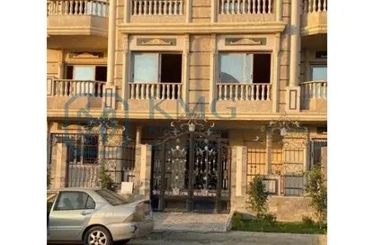 Villa - 4 Bedrooms - 4 Bathrooms for sale in Omar Ibn Al Khattab Square - District 5 - The 5th Settlement - New Cairo City - Cairo