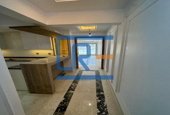 8185473 - Property Image 2