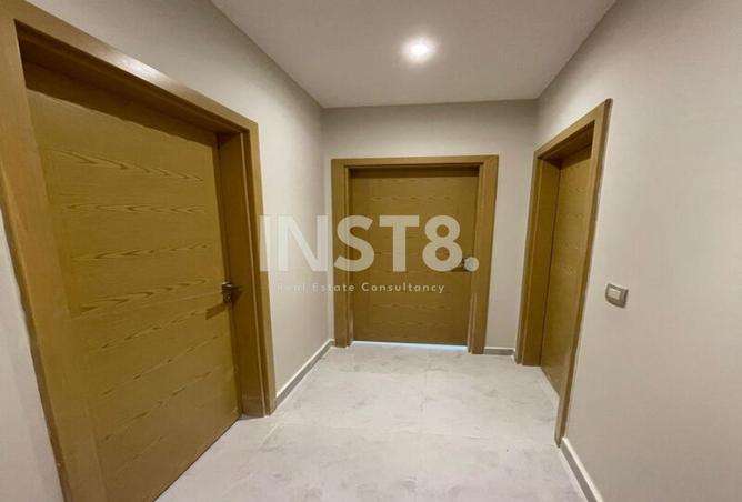 8334902 - Property Image 3