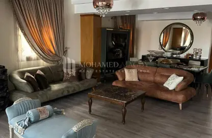 فيلا - 5 غرف نوم - 3 حمامات للبيع في المنطقة السياحية الرابعة - المنطقة السياحية - الحي المتميز - مدينة 6 أكتوبر - الجيزة