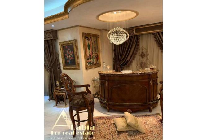 8372888 - Property Image 2