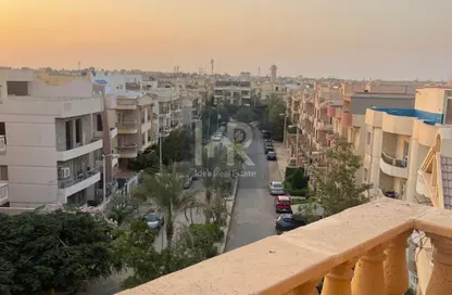 Apartment - 3 Bedrooms - 2 Bathrooms for sale in District 5 - The 5th Settlement - New Cairo City - Cairo