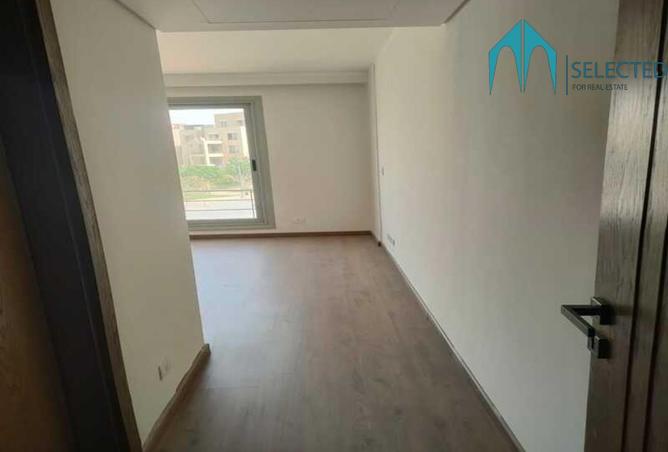 8372310 - Property Image 2