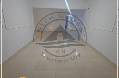 Apartment - 3 Bedrooms - 1 Bathroom for sale in Mostafa Kamel Tunnel - Mustafa Kamel - Hay Sharq - Alexandria