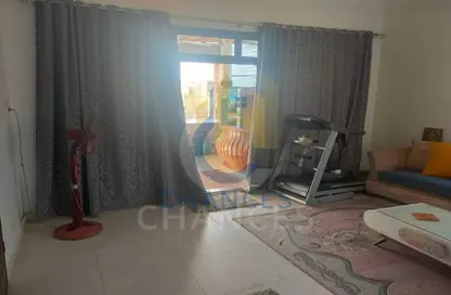 Roof - 3 Bedrooms - 2 Bathrooms for sale in Street 17 - District 1 - The 5th Settlement - New Cairo City - Cairo
