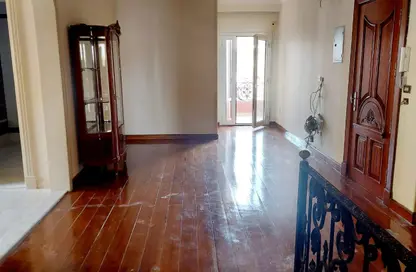 Duplex - 3 Bedrooms - 4 Bathrooms for rent in West Somid - 6 October City - Giza