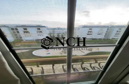 Penthouse - 2 Bedrooms - 2 Bathrooms for sale in Mountain View Hyde Park - 5th Settlement Compounds - The 5th Settlement - New Cairo City - Cairo