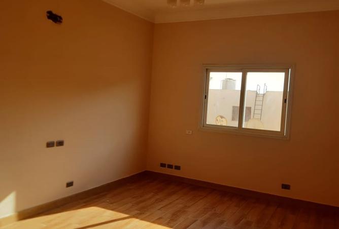 8092334 - Property Image 3