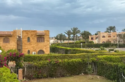 Chalet - 2 Bedrooms - 2 Bathrooms for sale in Marina 5 - Marina - Al Alamein - North Coast
