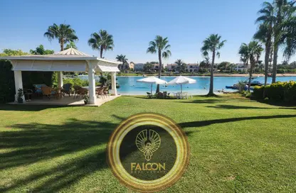 Chalet - 2 Bedrooms - 2 Bathrooms for sale in Marina 5 - Marina - Al Alamein - North Coast