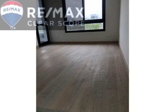 8418015 - Property Image 3