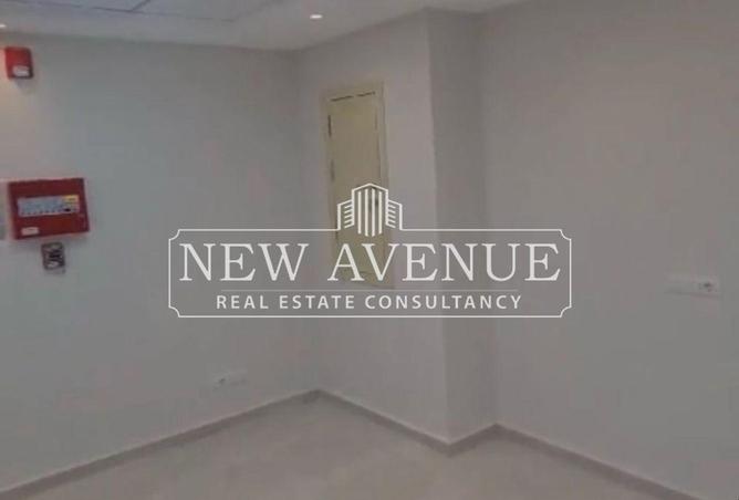 8045961 - Property Image 2