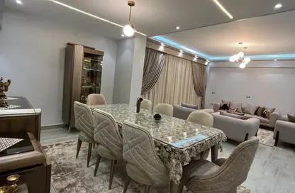 شقة - 3 غرف نوم - 3 حمامات للبيع في الحي العاشر - الشيخ زايد - الجيزة شقة - 3 غرف نوم - 3 حمامات للبيع في الحي العاشر - الشيخ زايد - الجيزة