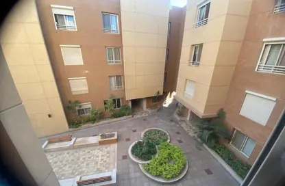 شقة - 2 غرف نوم - 2 حمامات للبيع في جوار - الحي الثالث عشر - الشيخ زايد - الجيزة