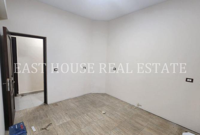 8411874 - Property Image 3