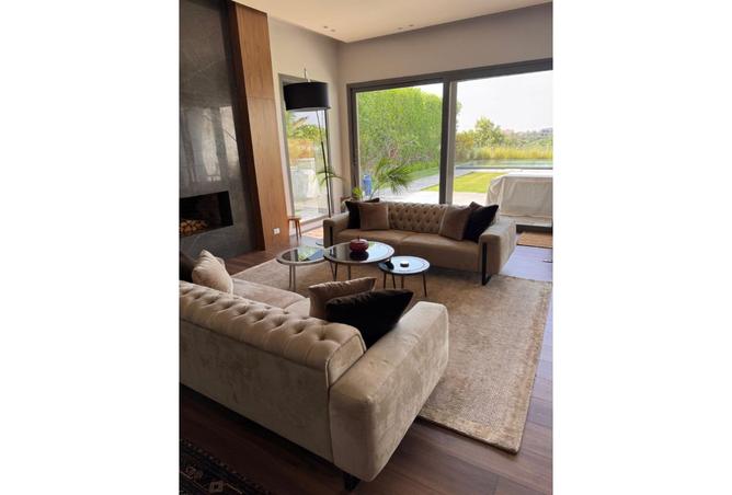 8237418 - Property Image 2