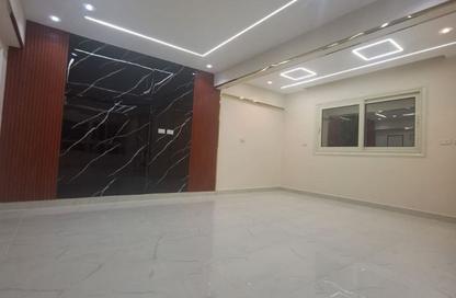Apartment - 3 Bedrooms - 3 Bathrooms for sale in 6th Zone - Nasr City - Cairo