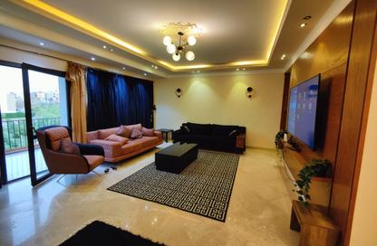 شقة - 3 غرف نوم - 3 حمامات للايجار في ذا كورت ياردز - كمبوندات الشيخ زايد - الشيخ زايد - الجيزة