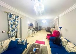 Apartment - 3 bedrooms for للايجار in Al Zankalony St. - Camp Chezar - Hay Wasat - Alexandria
