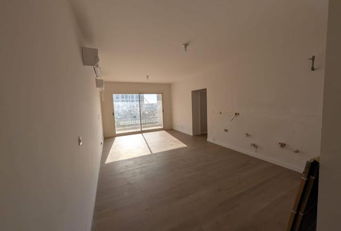 8202106 - Property Main Image