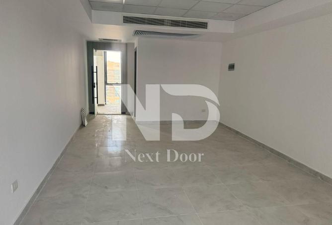 8301515 - Property Image 2