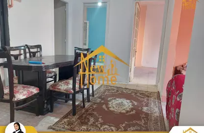 Apartment - 4 Bedrooms - 2 Bathrooms for rent in Taher Sebahi St. - Glim - Hay Sharq - Alexandria