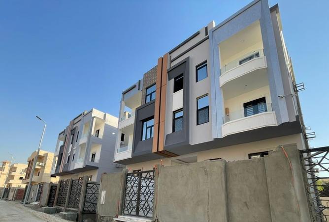 8279630 - Property Image 3