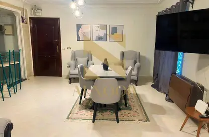 Apartment - 1 Bedroom - 1 Bathroom for rent in Hadayek Al Mohandessin - 4th District - Sheikh Zayed City - Giza