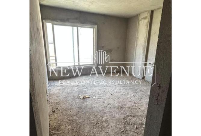 7976811 - Property Image 3