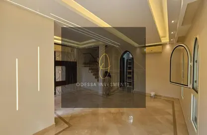 Villa - 4 Bedrooms - 5 Bathrooms for sale in Mivida - 5th Settlement Compounds - The 5th Settlement - New Cairo City - Cairo