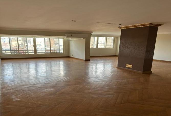 8277924 - Property Image 2