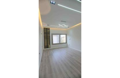 Apartment - 2 Bedrooms - 2 Bathrooms for rent in Galleria Residences - South Investors Area - New Cairo City - Cairo