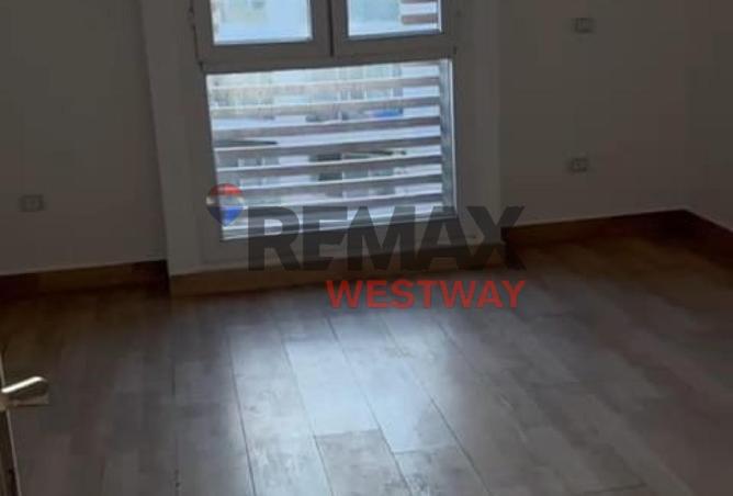 8546428 - Property Image 3